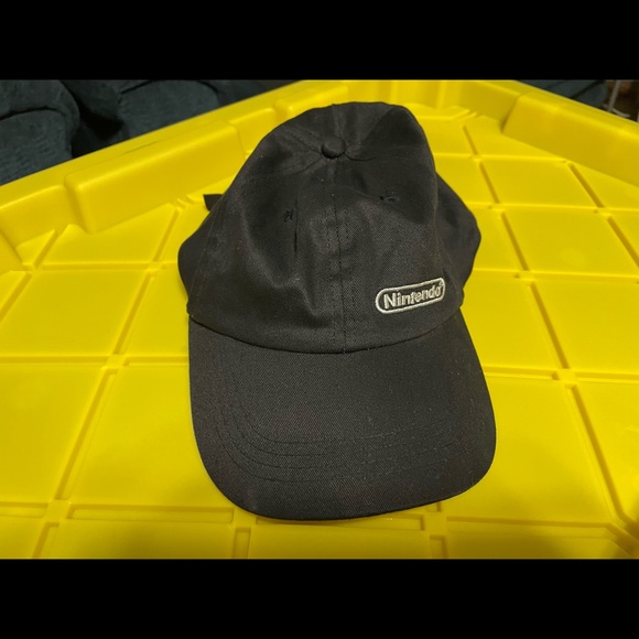 Nintendo hat - Picture 6 of 6